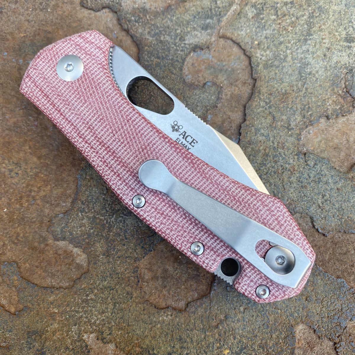 GiantMouse ACE Atelier Red Canvas Micarta Stonewashed Elmax