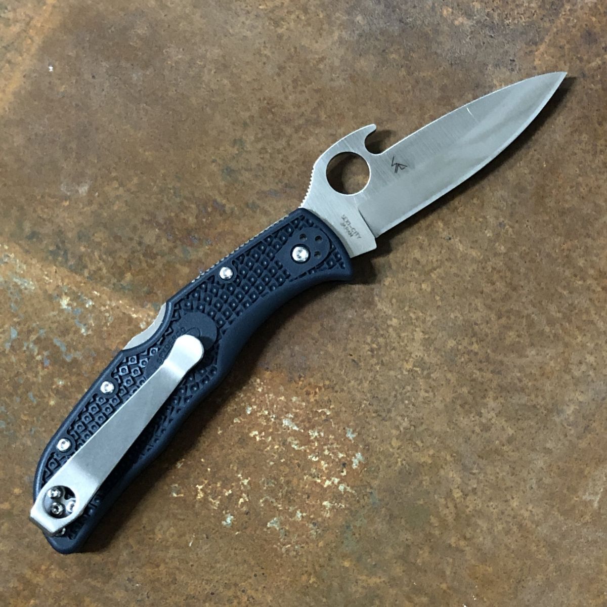 Spyderco Endela Navy Blue FRN VG-10 Emerson (C243PGYW) Deep Carry 