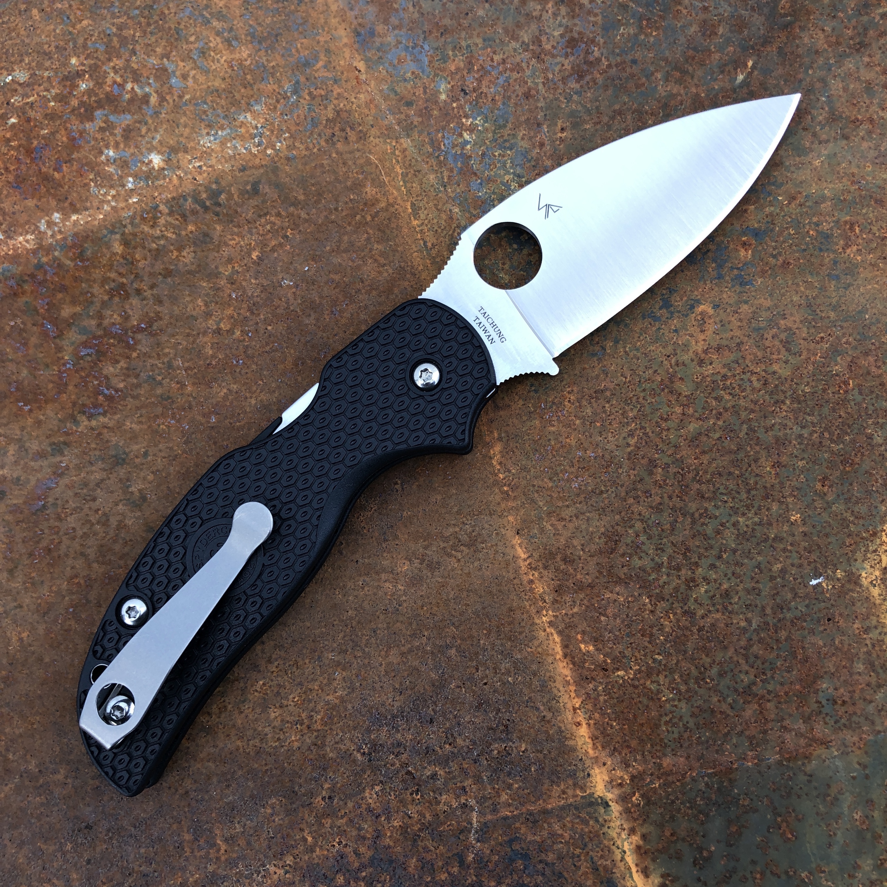 Spyderco Sage 5 LW Black FRN Scales Satin S30V Blade (C123PBK