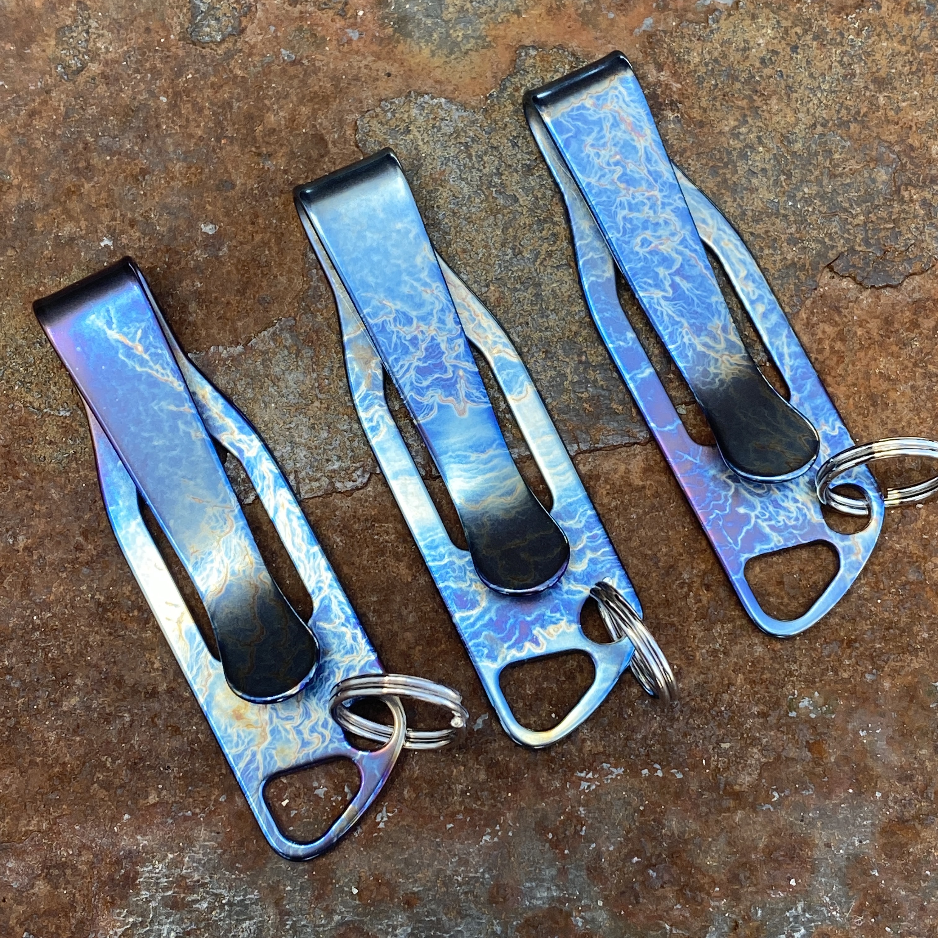 Titanium Carabiner Keyring Money Clip - Sky Lumen