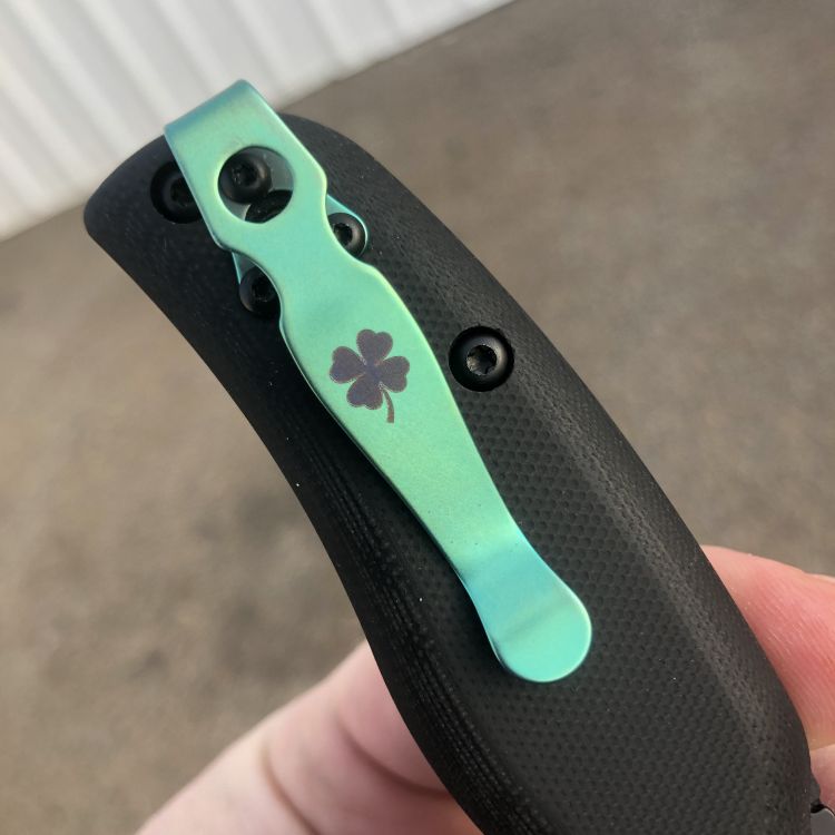 "Shamrock" Green Clips