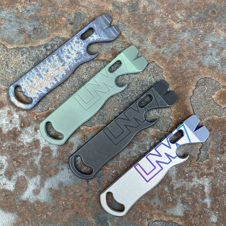 All Access Pass v1.5 "Lil' Chonk" Keychain Prybar