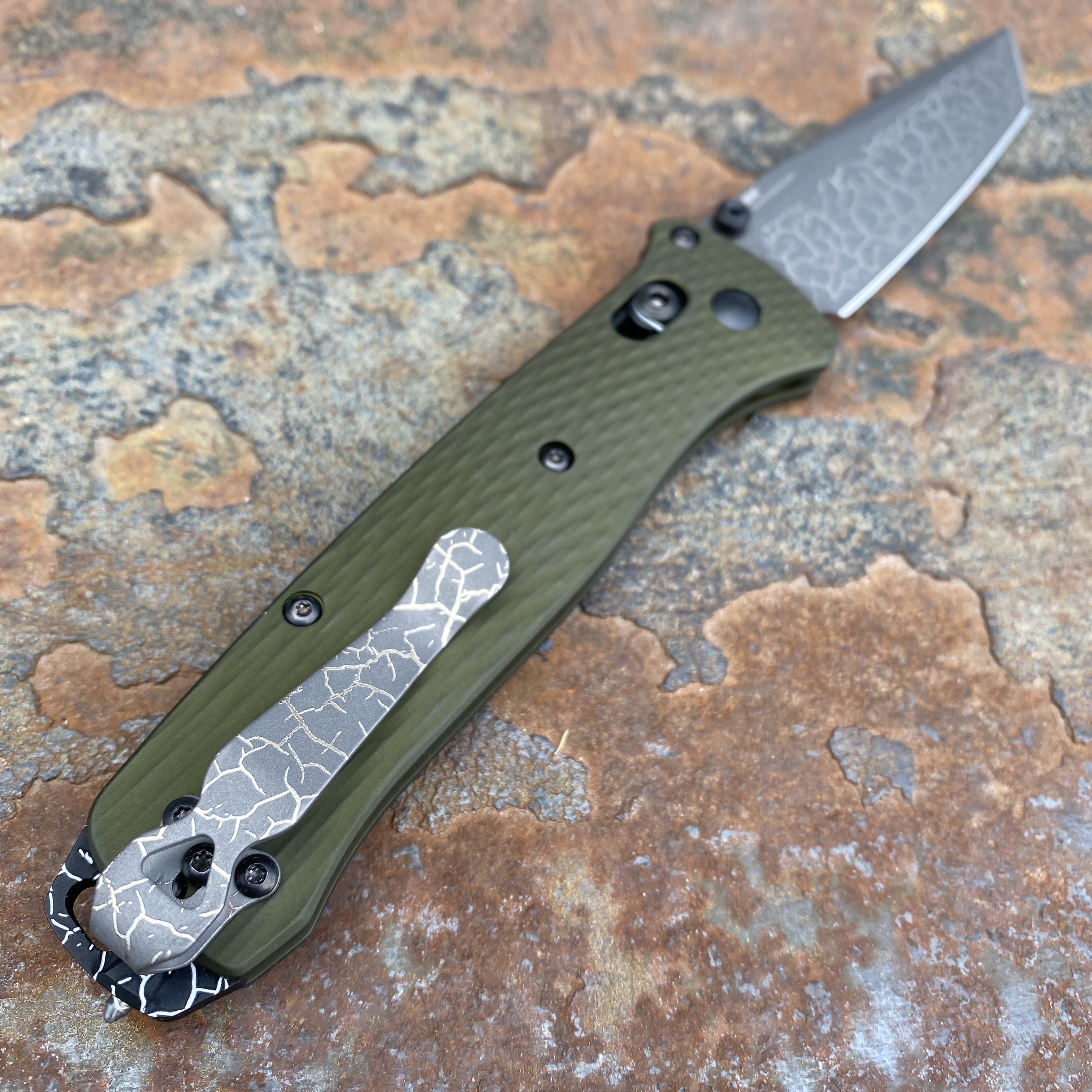 Benchmade Bailout AXIS Lock Green Aluminum Scales 3.38
