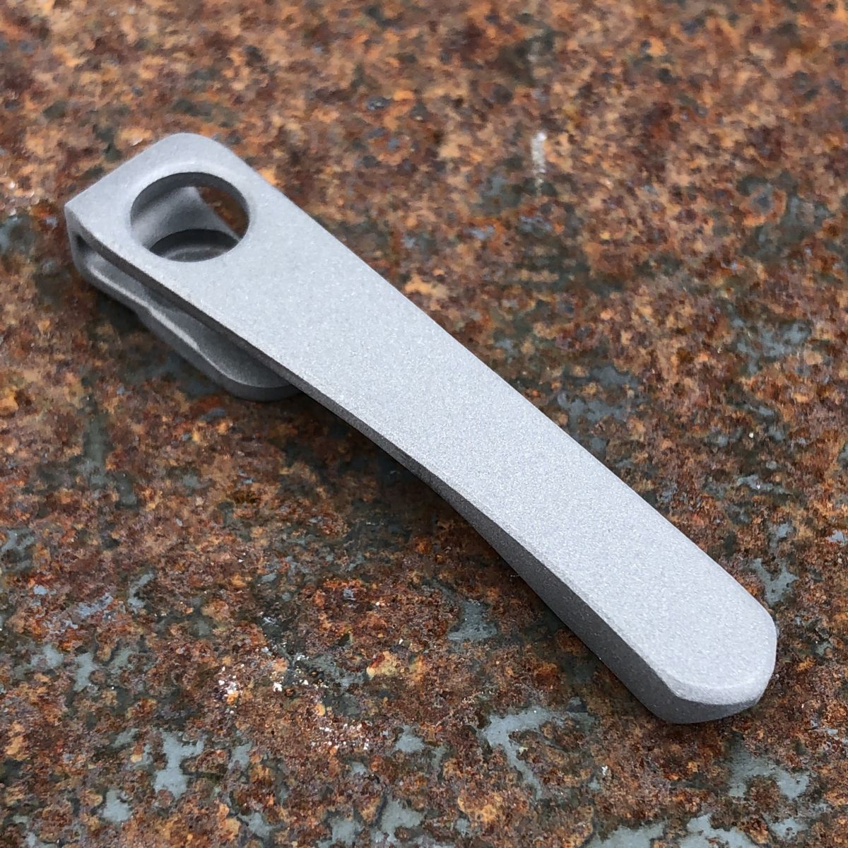 ミュージック Laputa: Clips of Crunch Loop II Chris Reeve Flat Top Machined Pocket Knife Clip | USA Made
