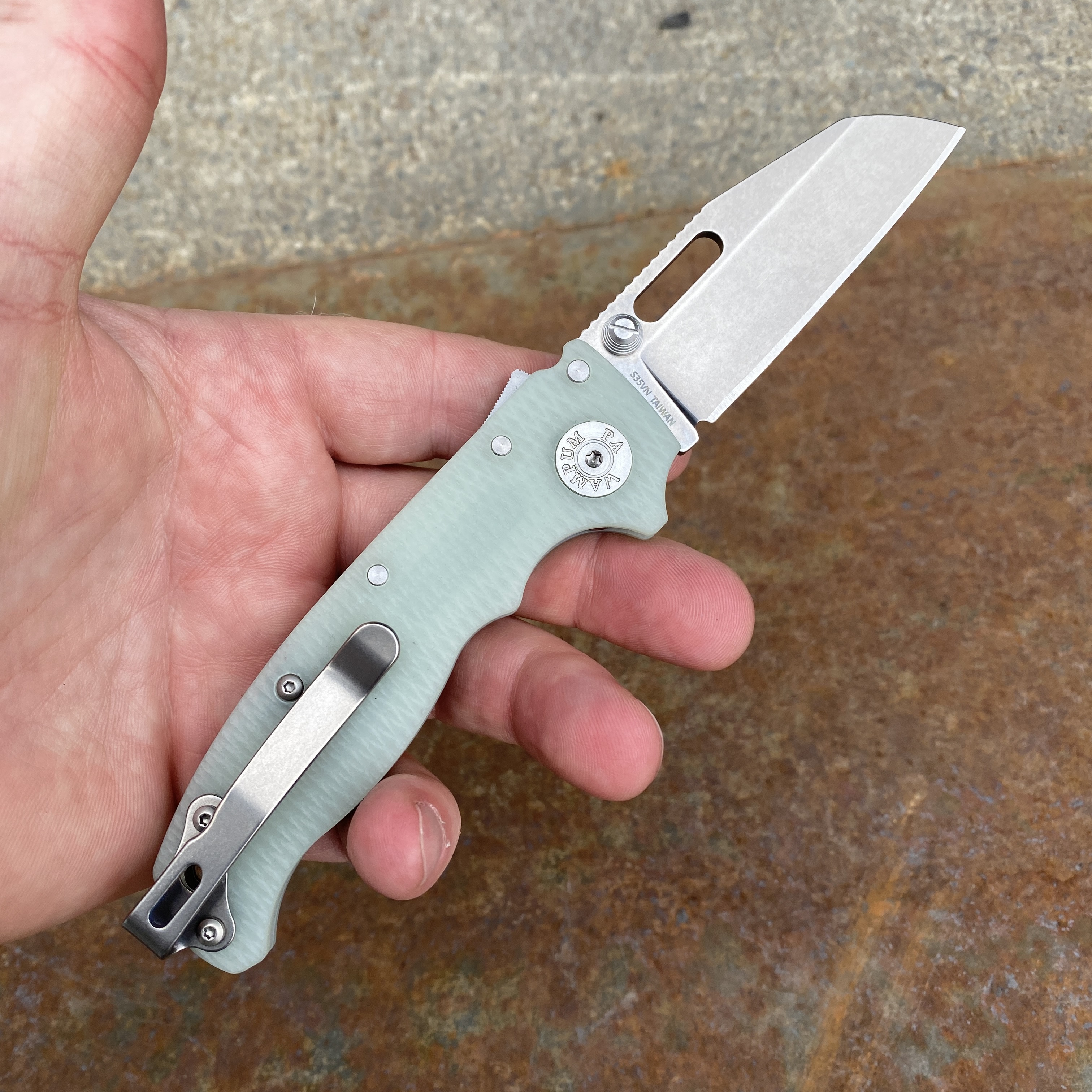 DemkoAD205NaturalJadeG10Scales