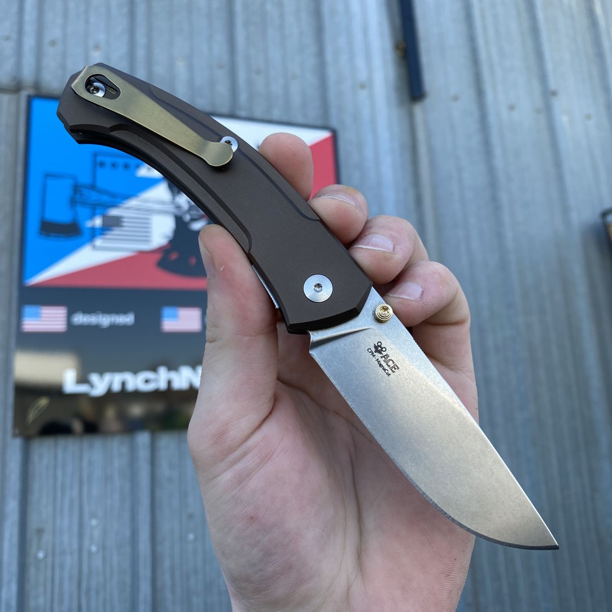 GiantMouse ACE Iona V2 Bronze Aluminum Magnacut Stonewashed Blade