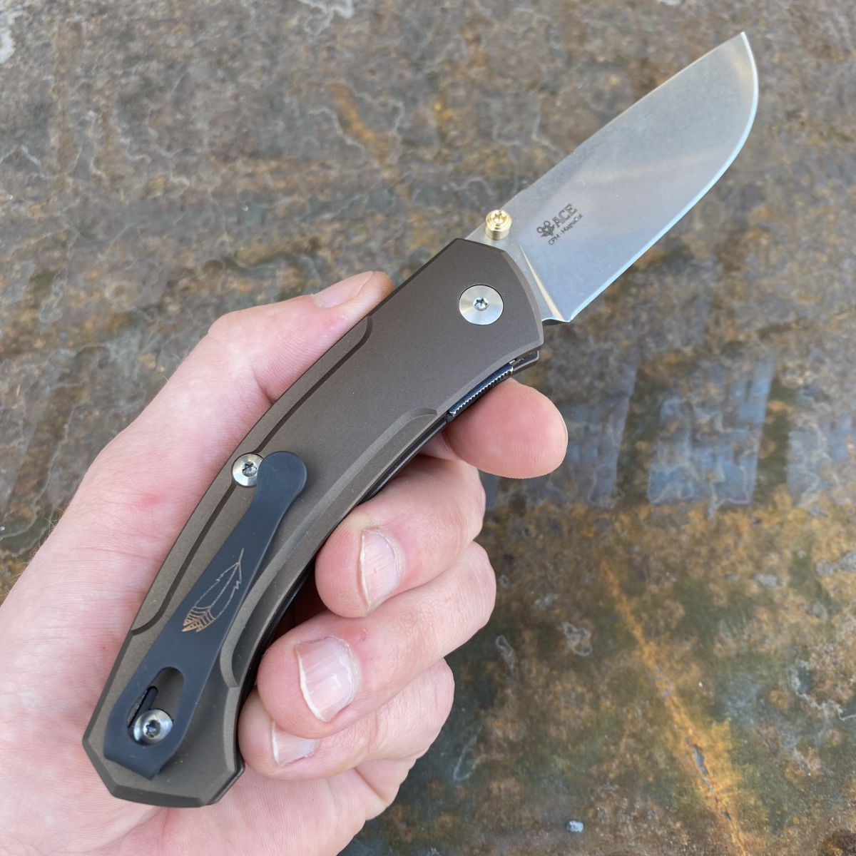 GiantMouse ACE Iona V2 Bronze Aluminum Magnacut Stonewashed Blade