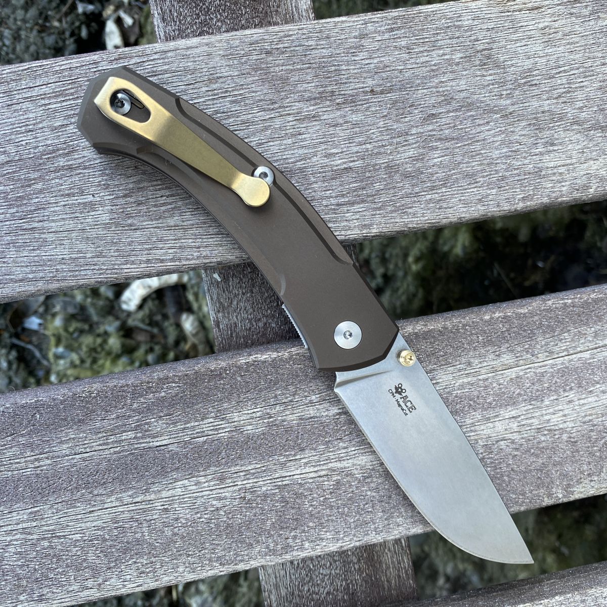 GiantMouse ACE Iona V2 Bronze Aluminum Magnacut Stonewashed Blade