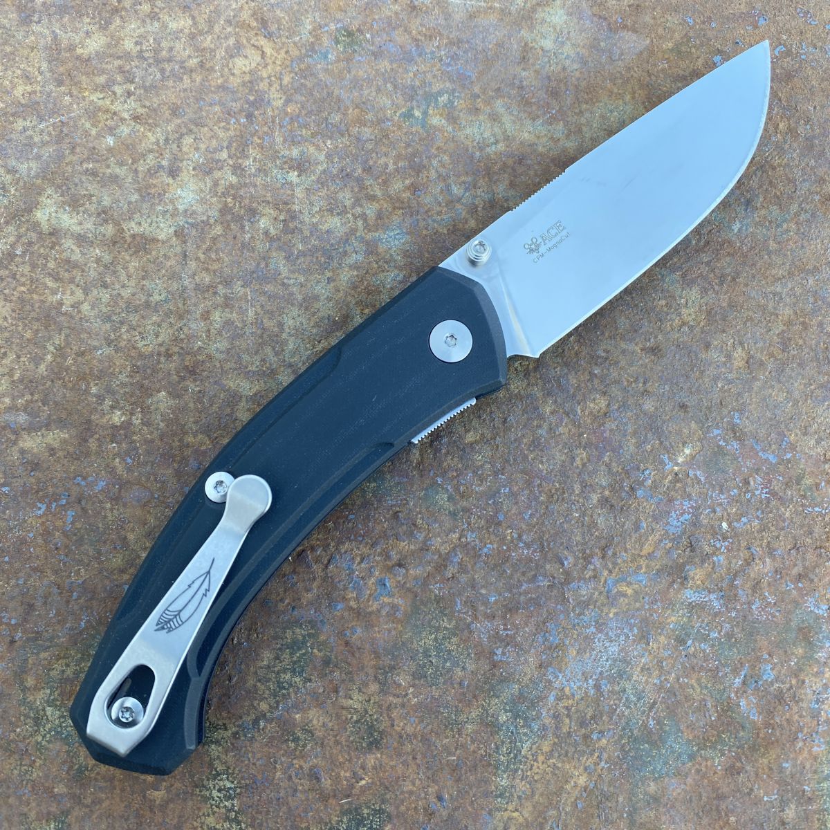 GiantMouseACEIonav2BlackLinenK