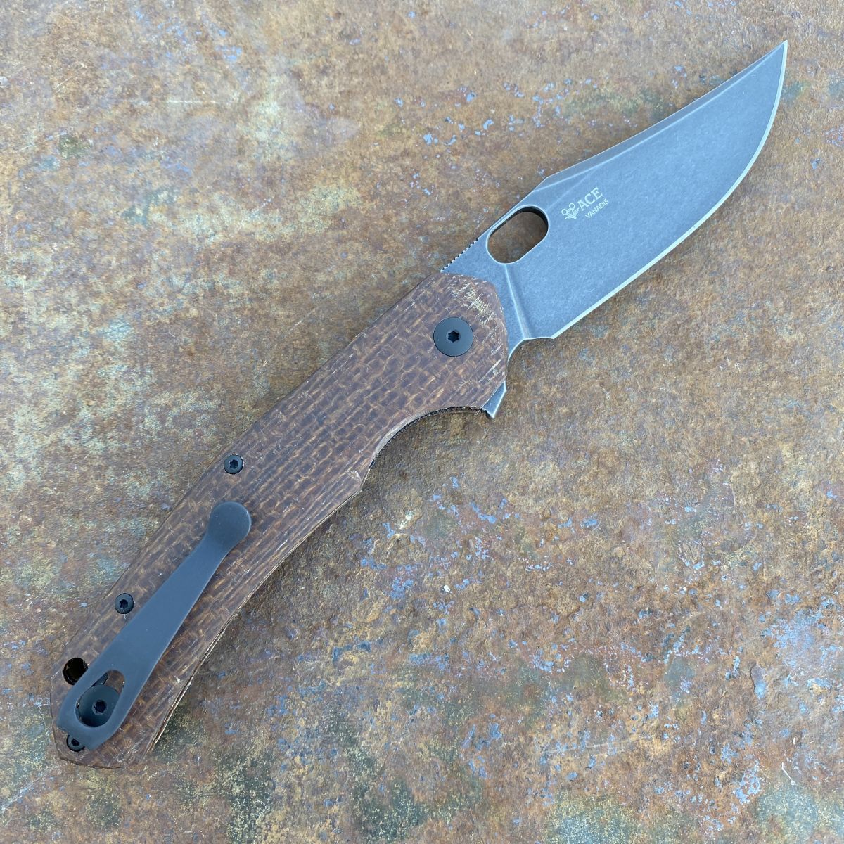 GiantMouse ACE Jutland Burlap Micarta Vanadis PVD Blade Titanium
