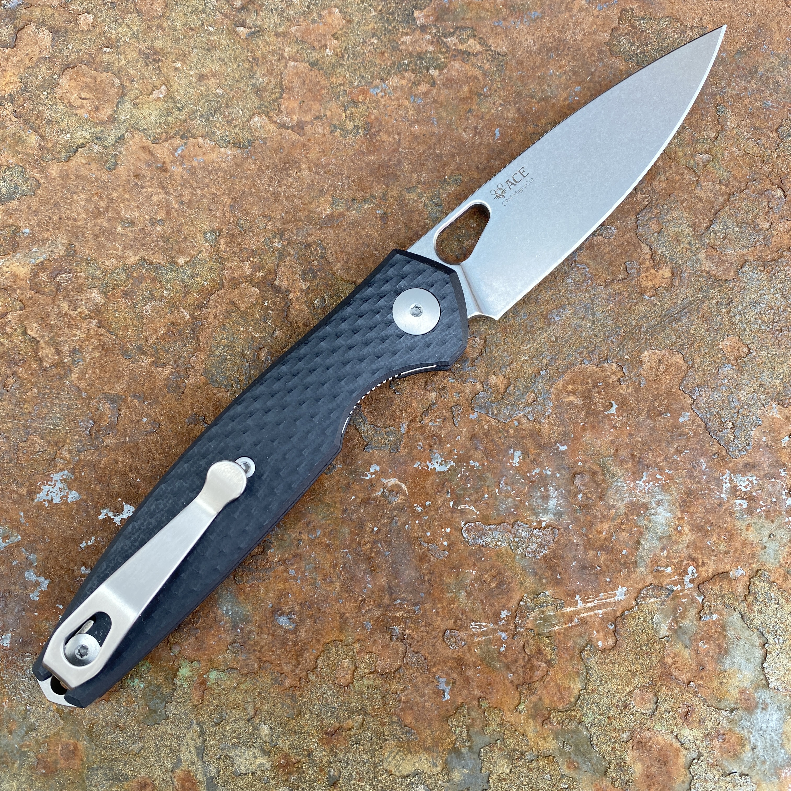 GiantMouse ACE Reo Black G10 Magnacut Stonewashed Blade (REO-BLK