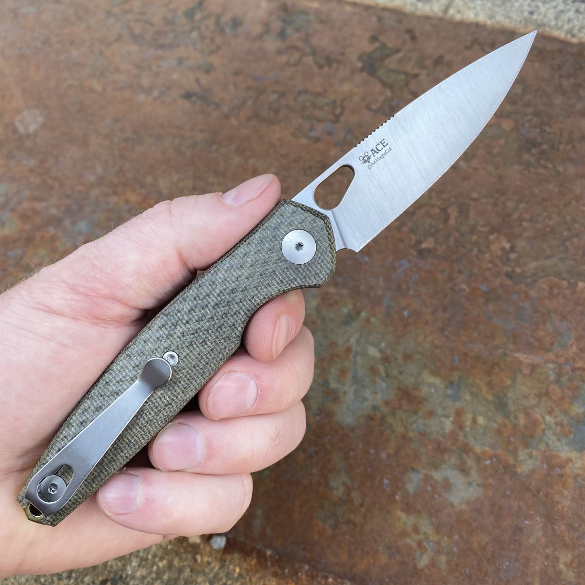 GiantMouse ACE Reo Green Canvas Micarta Magnacut Satin Blade (REO