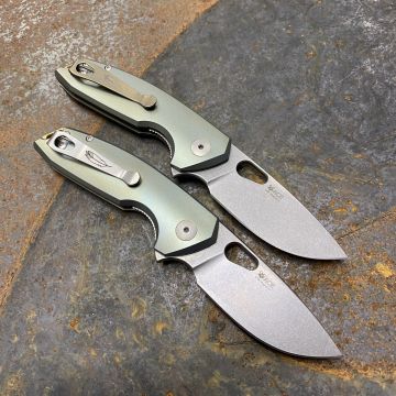GiantMouse ACE Tribeca Green Titanium Brass Backspacer Stone Magnacut Folding Knife