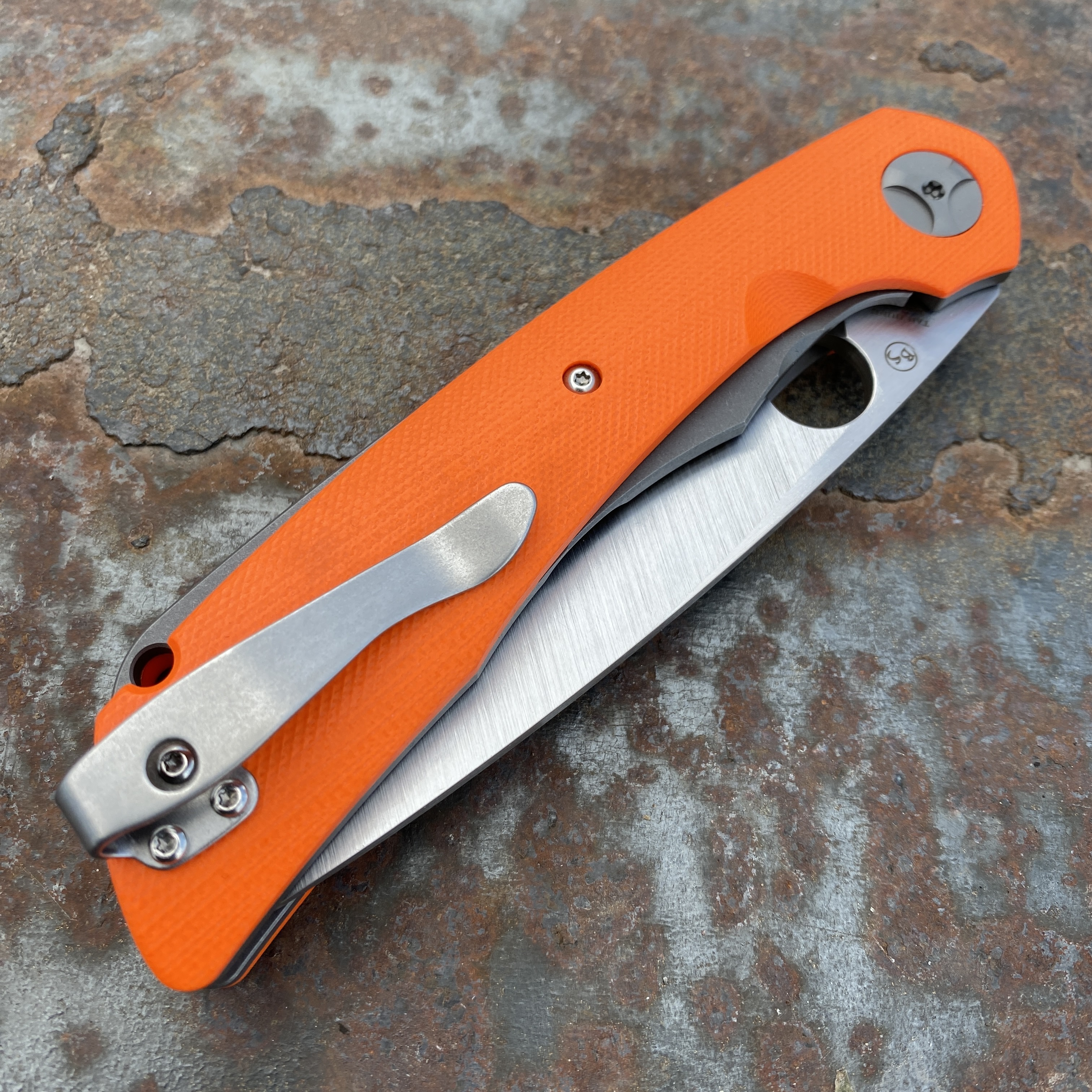 SpydercoSubvertOrangeG10Scales