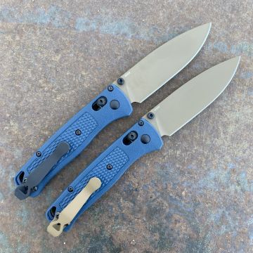 Benchmade Bugout Crater Blue Polymer Scales 3.2" FDE S30V Blade Folding Knife