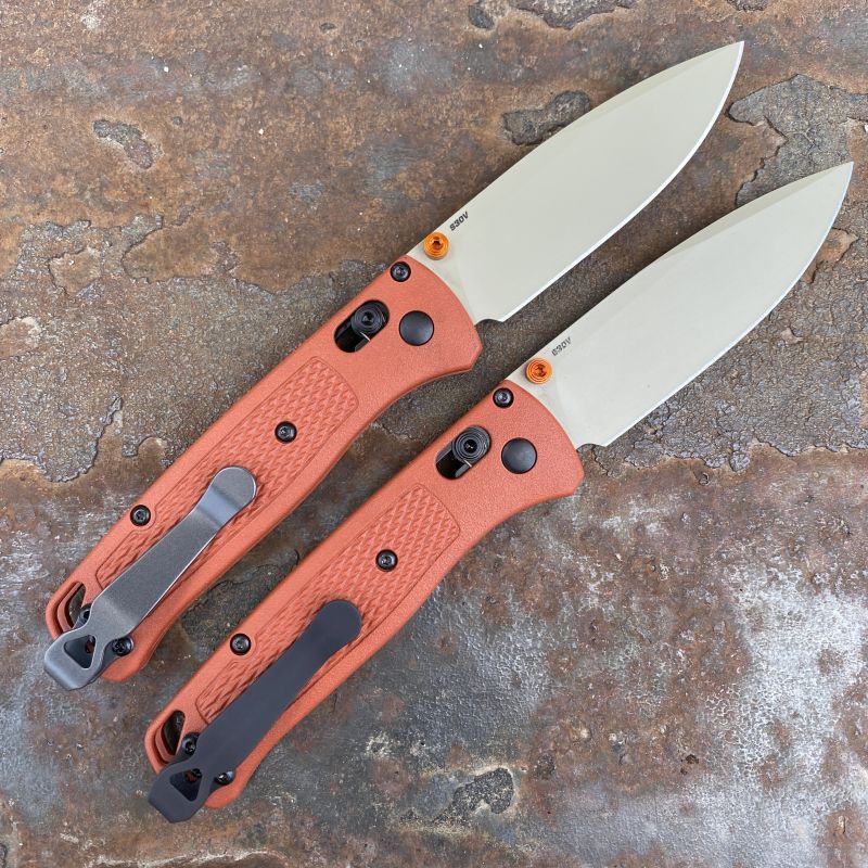 Benchmade Bugout Rust Orange Polymer Scales 3.2" Desert Verde S30V Blade Folding Knife