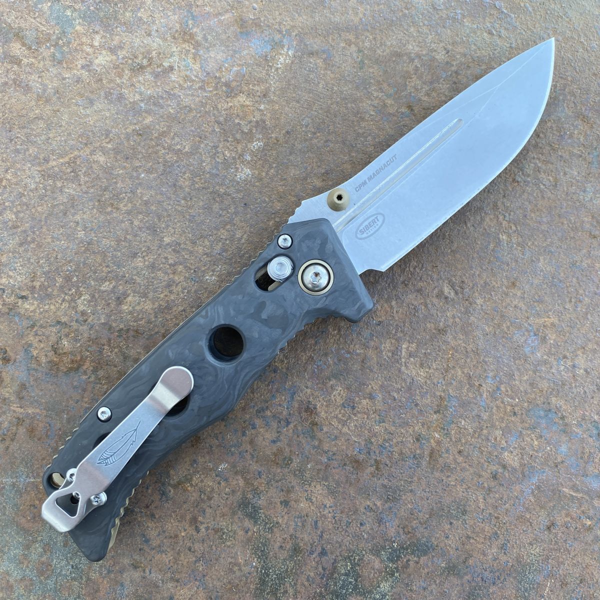 BenchmadeMiniAdamasAXISBlackCa