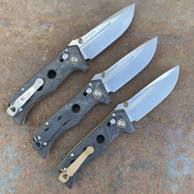 Benchmade Mini Adamas AXIS Black Carbon Fiber Scales MagnaCut Blade Folding Knife