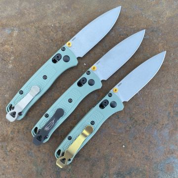 Benchmade Mini Bugout Sage Green Grivory Scales 2.875" Silver S30V Blade Folding Knife