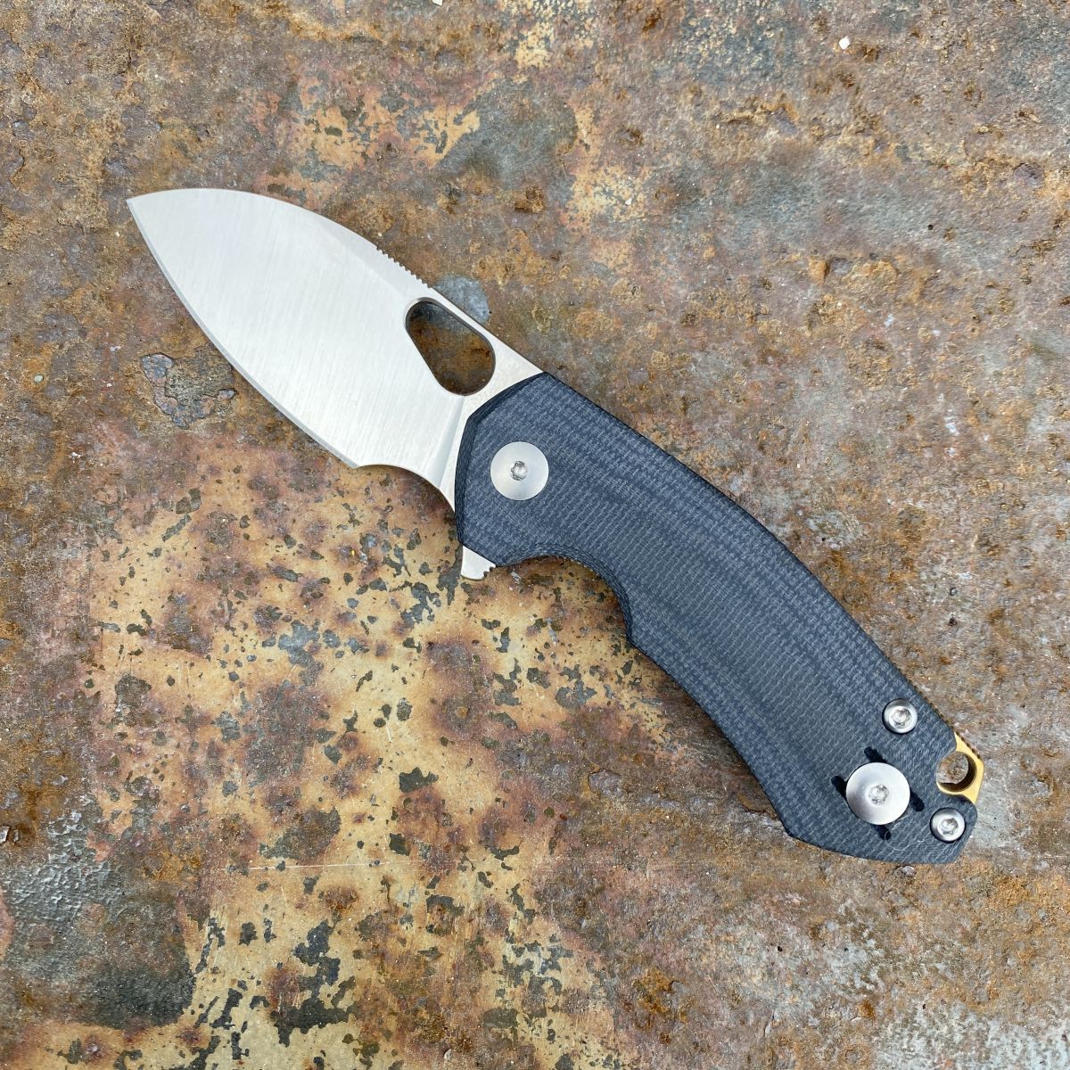 GiantMouse ACE RIV Black Canvas Micarta Magnacut Satin Blade (RIV