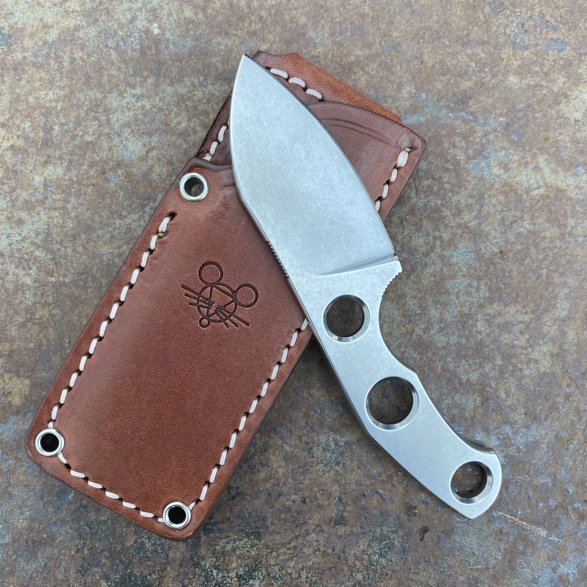 GiantMouse GMF1 Stonewashed Bohler N690 Fixed Blade (GMF1)