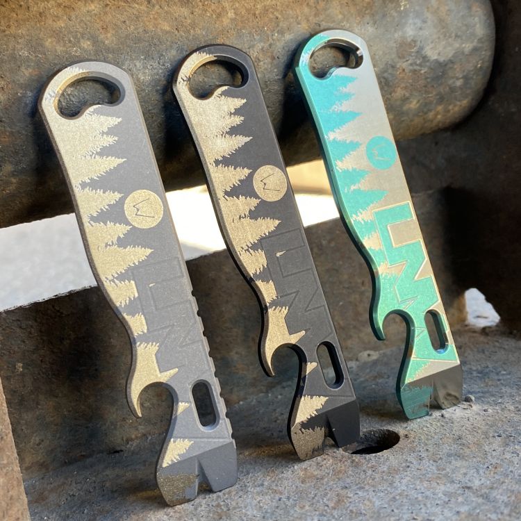 Wander EDC v1.0 "Bigger Chonk" Clipless Treeline Prybar