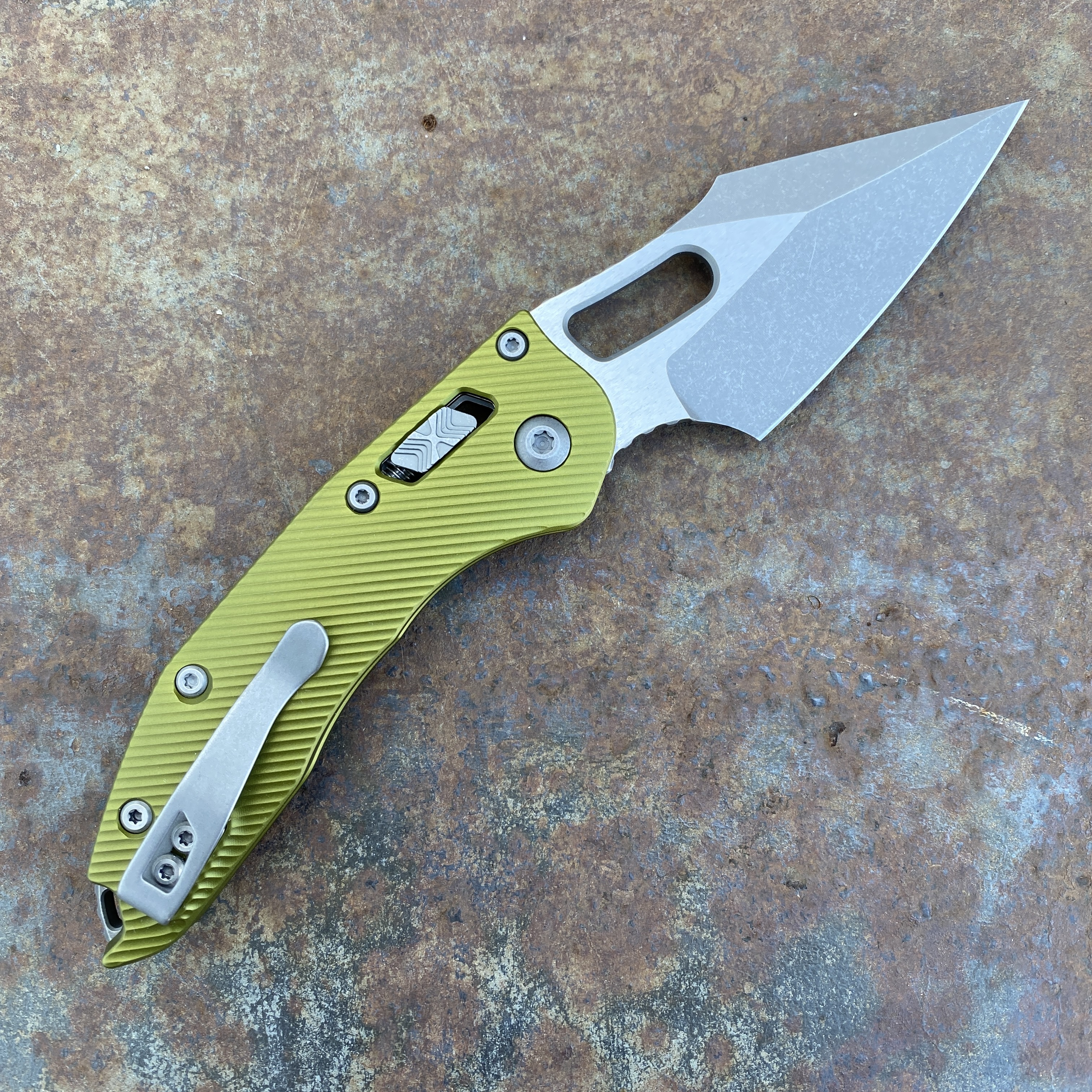 Microtech Stitch Ram-Lok Fluted OD Green Aluminum Apocalyptic M390