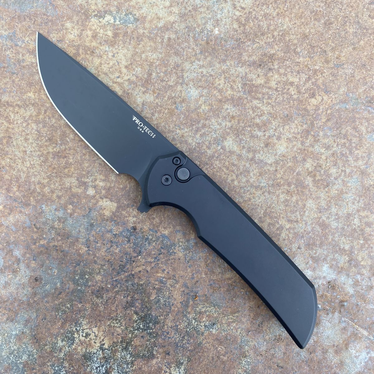 Pro-Tech Mordax Black Aluminum Black Magnacut Blade (MX103) Deep