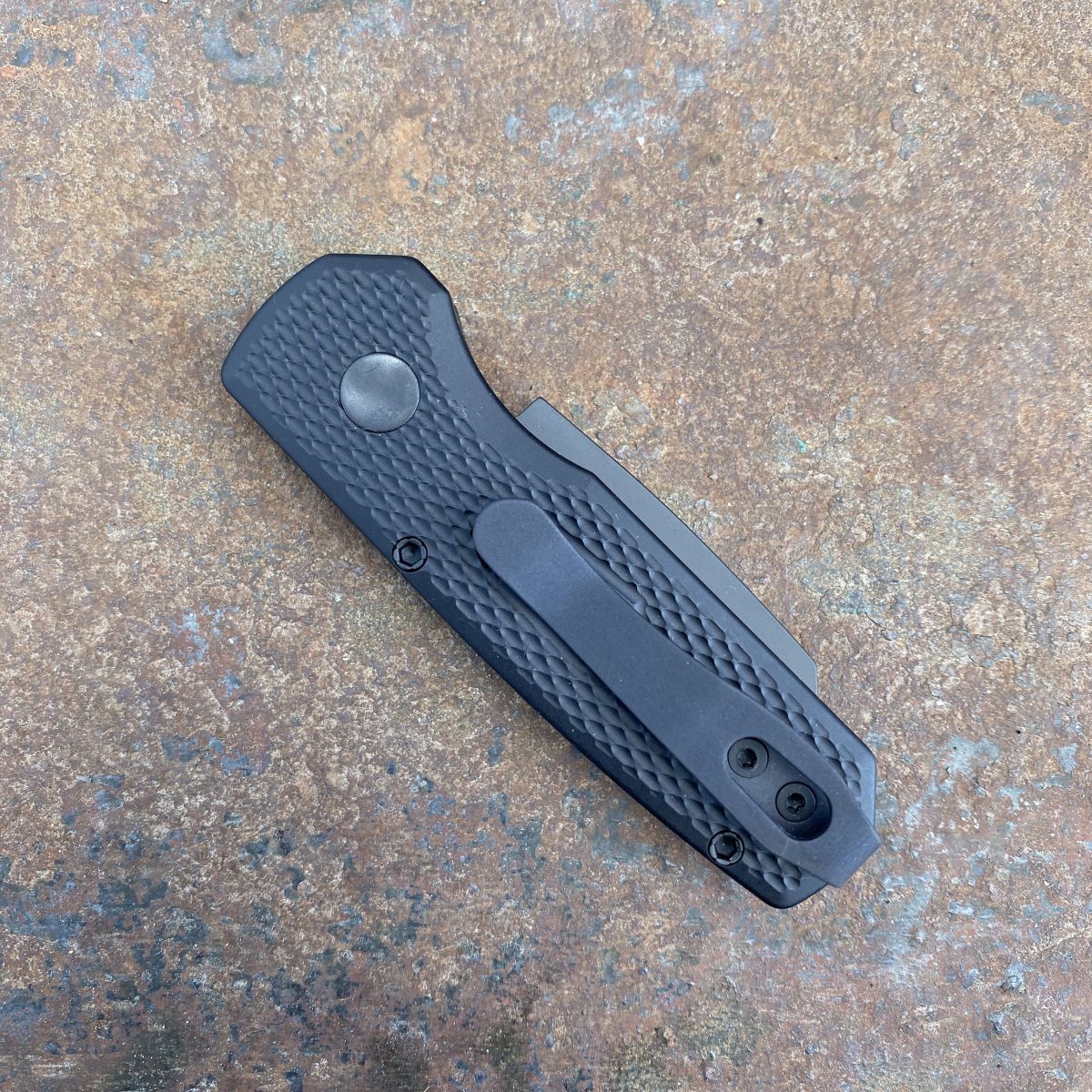 Pro-Tech Runt 5 Auto Textured Black Aluminum REV Tanto DLC
