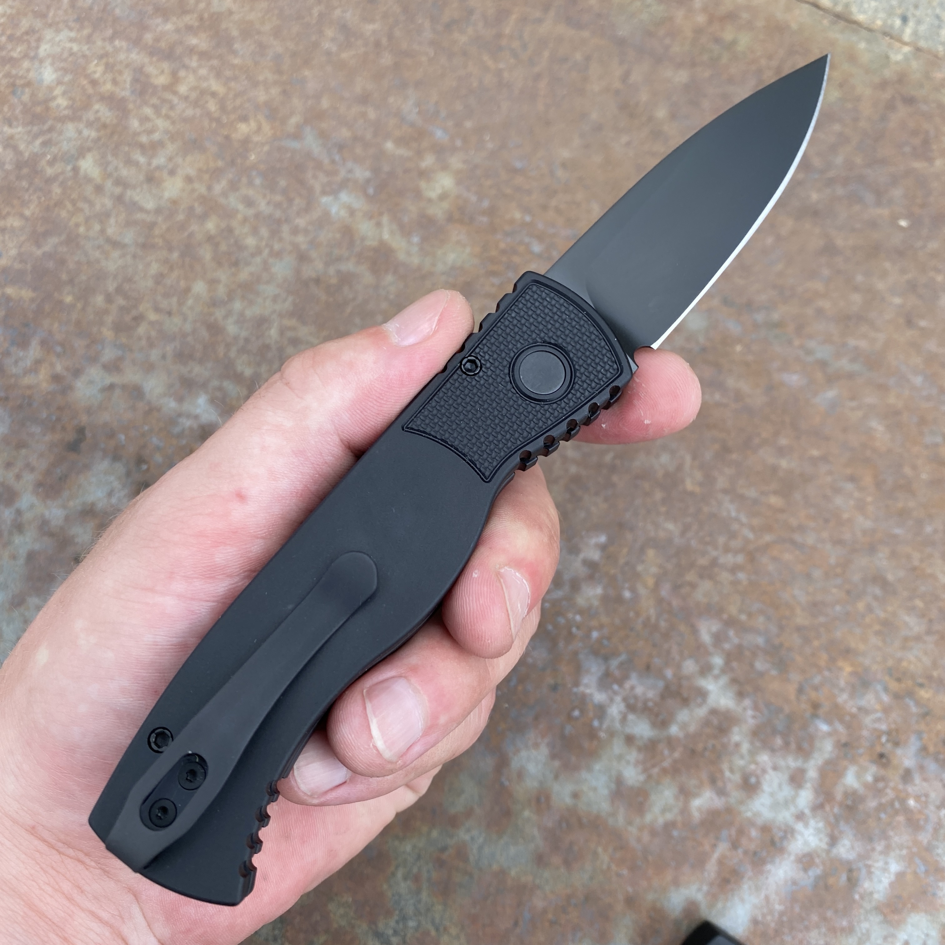 Pro-Tech TR-2 Operator Auto Black Aluminum DLC Magnacut Blade
