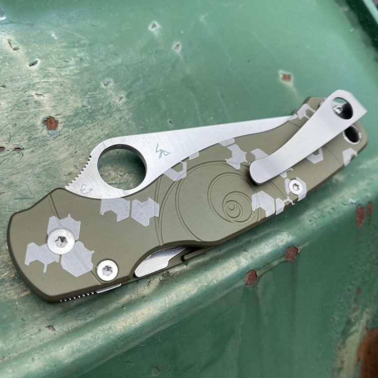 Spyderco PM2 "Fibonacci" Analog Camo Green Aluminum Scale Kit