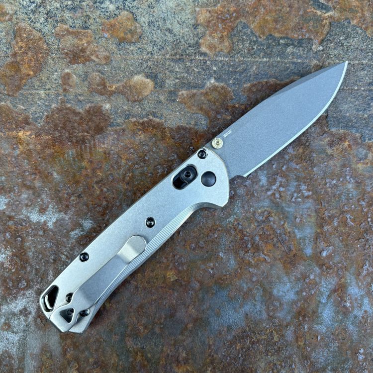 Benchmade Bugout MOD 1 Stonewashed Plain Titanium Scales Grey S30V MOD Knife