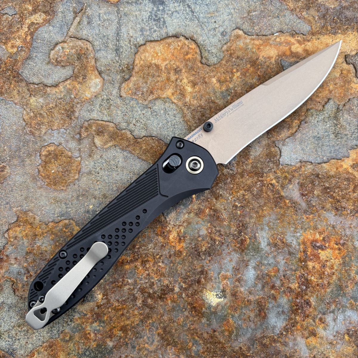 Benchmade Seven | Ten Limited Edition AXIS Black Aluminum FDE PVD