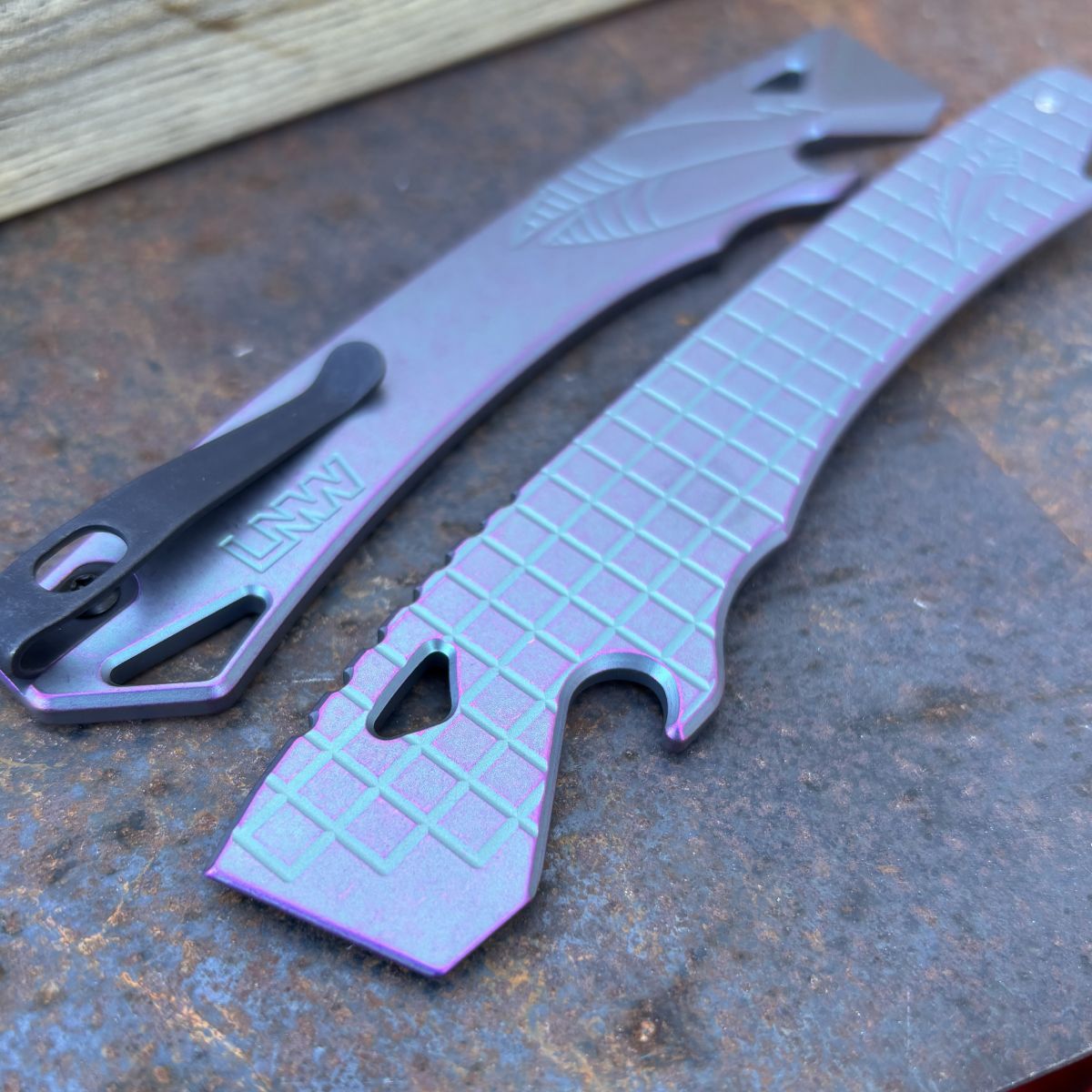 Best Case Scenario XL v1.1 Pocket Prybar Tool Lyra Design