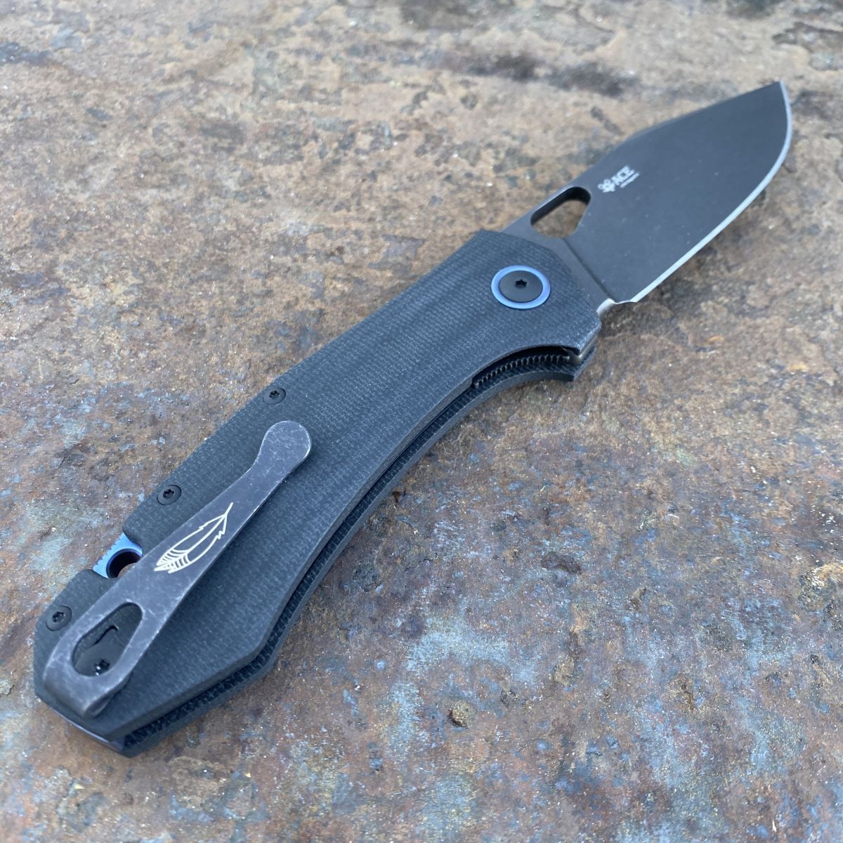 GiantMouse ACE Grand Black Canvas Micarta Stonewashed PVD MagnaCut