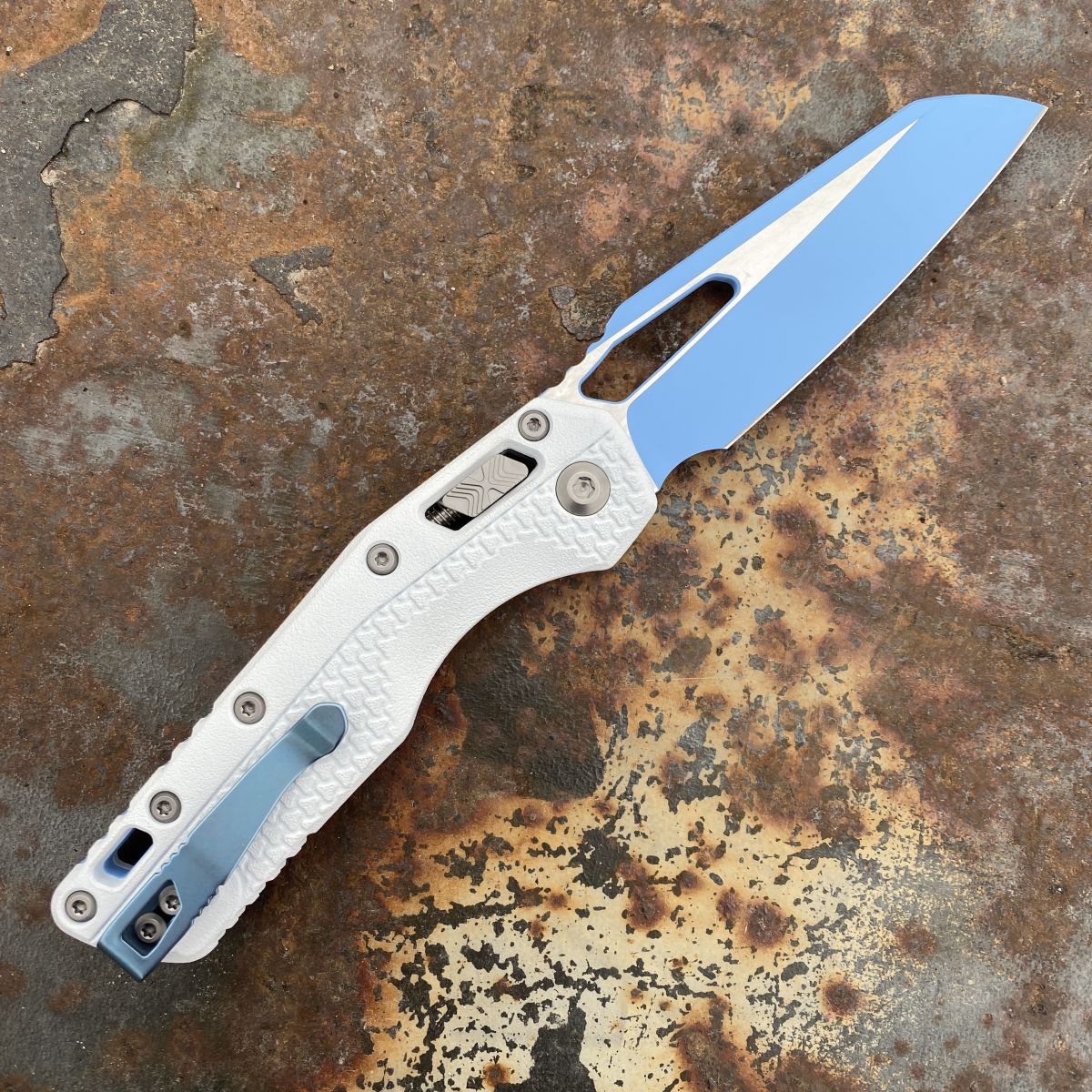 Microtech MSI Ram-Lok Textured White Polymer Sky Blue Cerakote