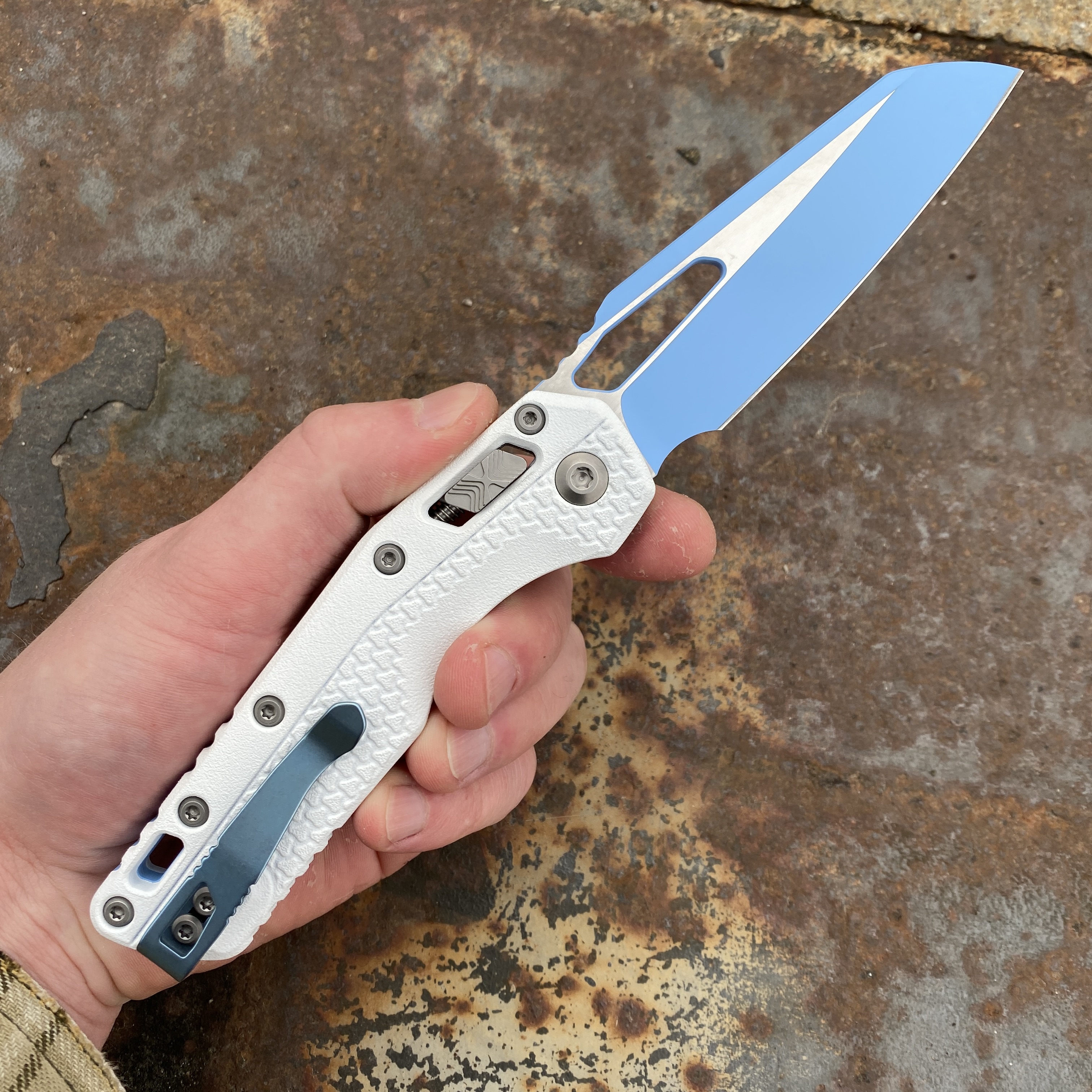 Microtech MSI Ram-Lok Textured White Polymer Sky Blue Cerakote