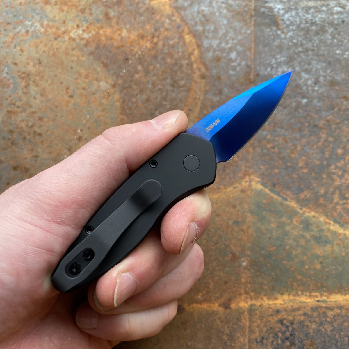 Pro-Tech Sprint Auto Black Aluminum Sapphire Blue S35V Blade (2907 Pro-Tech Sprint Auto Black Aluminum Sapphire Blue S35V Blade (2907