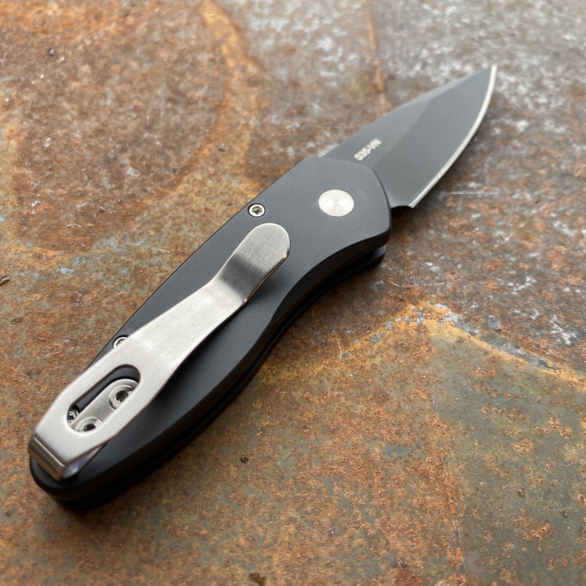 Pro-Tech Sprint Auto Swirl Milled Black Aluminum DLC S35V Blade