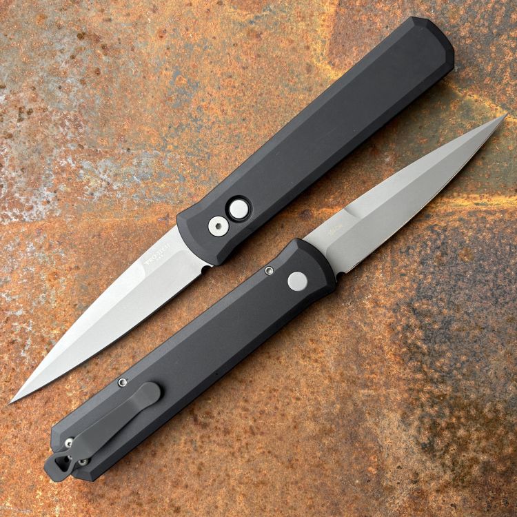 Pro-Tech Godfather Black Aluminum Beadblasted 154CM Blade Folding Knife