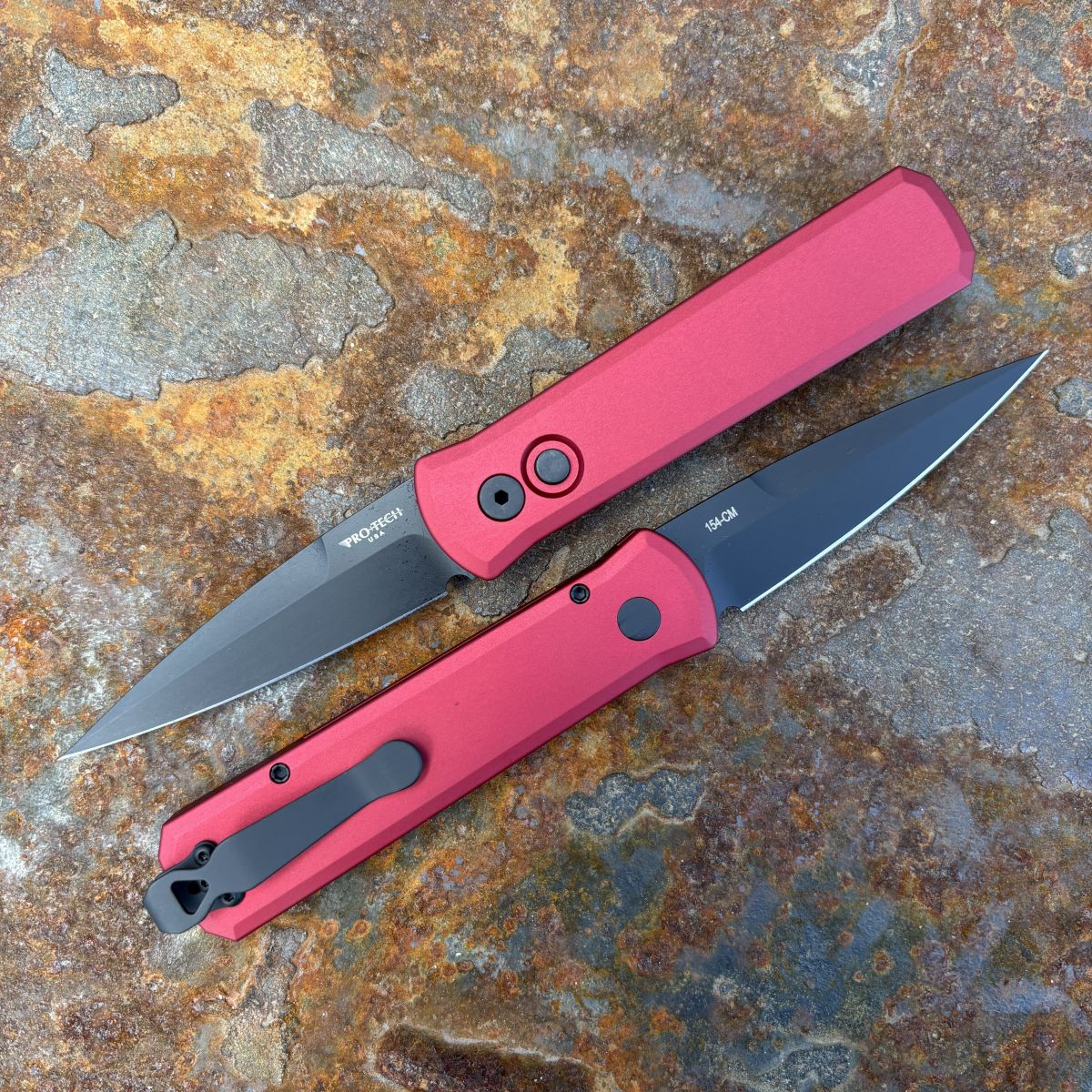 Pro-Tech Godson Auto Red Aluminum Black DLC 154CM Blade (721-Red