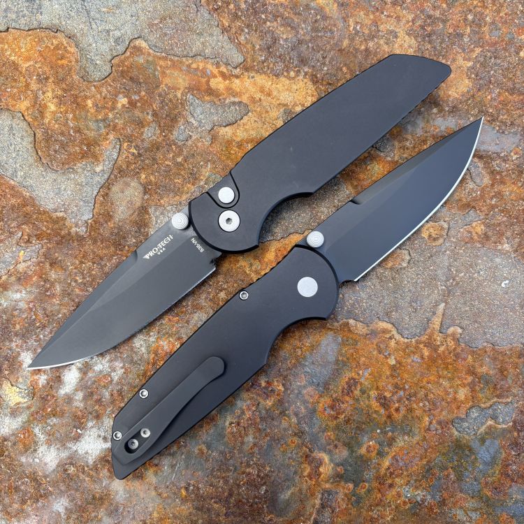 Pro-Tech TR-3 Integrity Black Aluminum Black DLC S35VN Blade Folding Knife