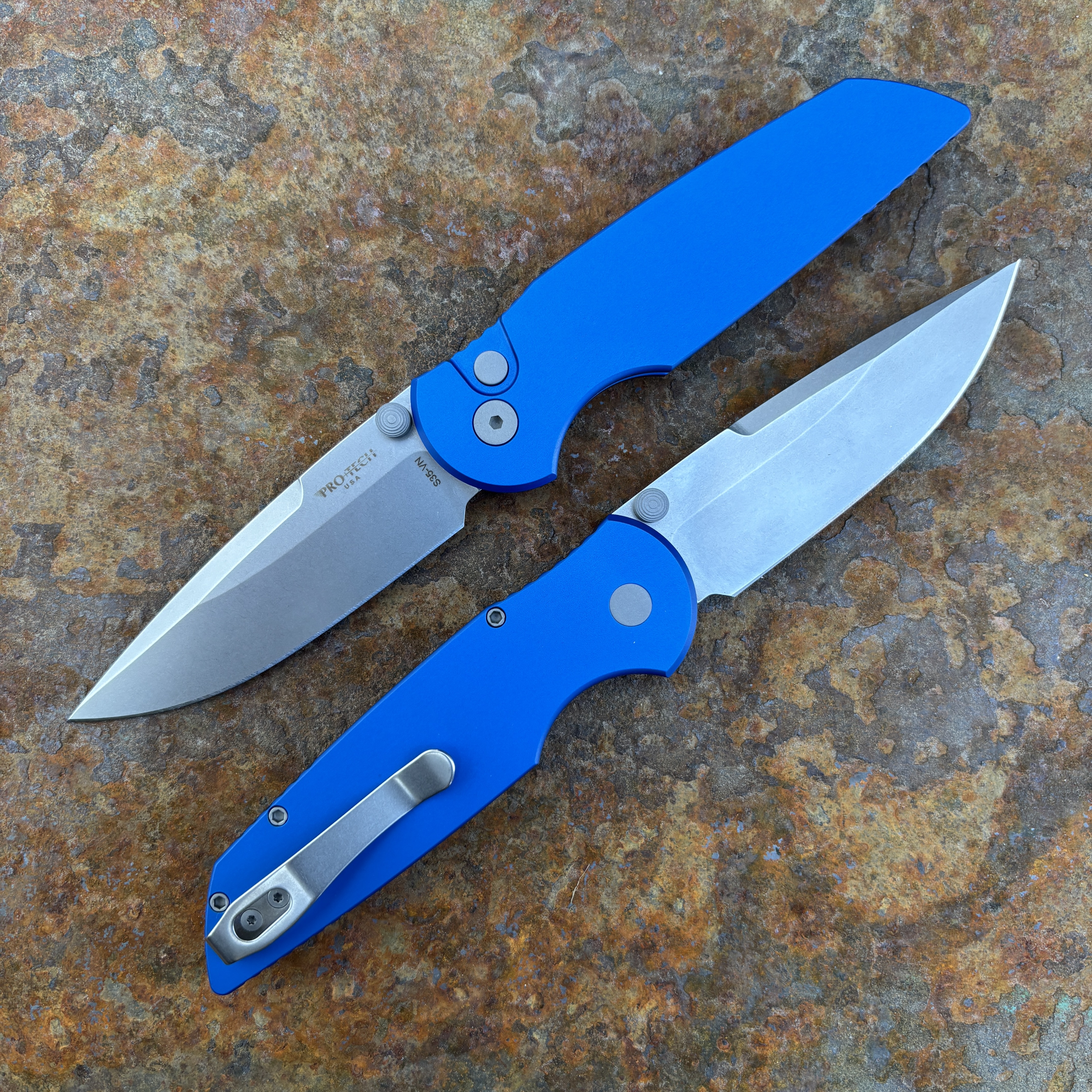 Pro-Tech TR-3 Integrity Blue Aluminum Stonewash S35VN Blade