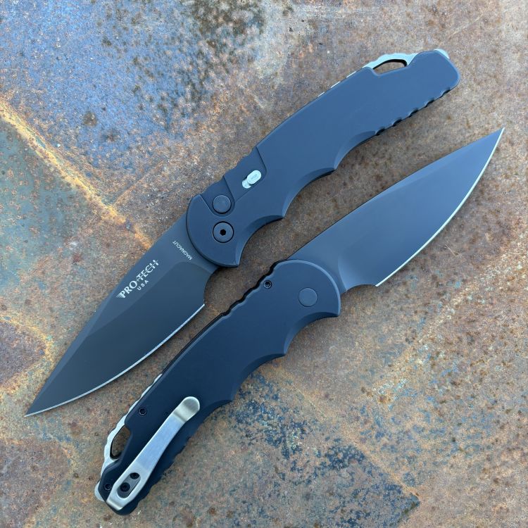 Pro-Tech TR-4 Auto Black Aluminum Black DLC MagnaCut Blade Folding Knife