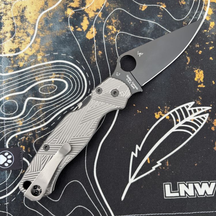 Spyderco Paramilitary 2(PM2) Glassblasted Samurai Titanium Scales Black S45V MOD Knife