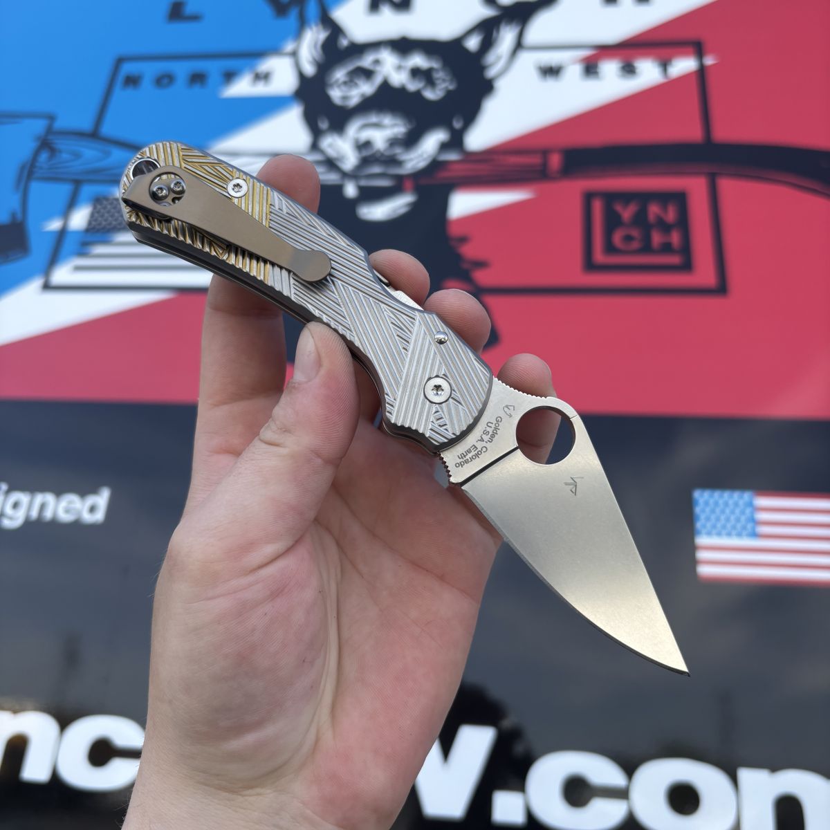 Spyderco Para 3 Dual-Tone Metallic Bronze Samurai Titanium Scales 