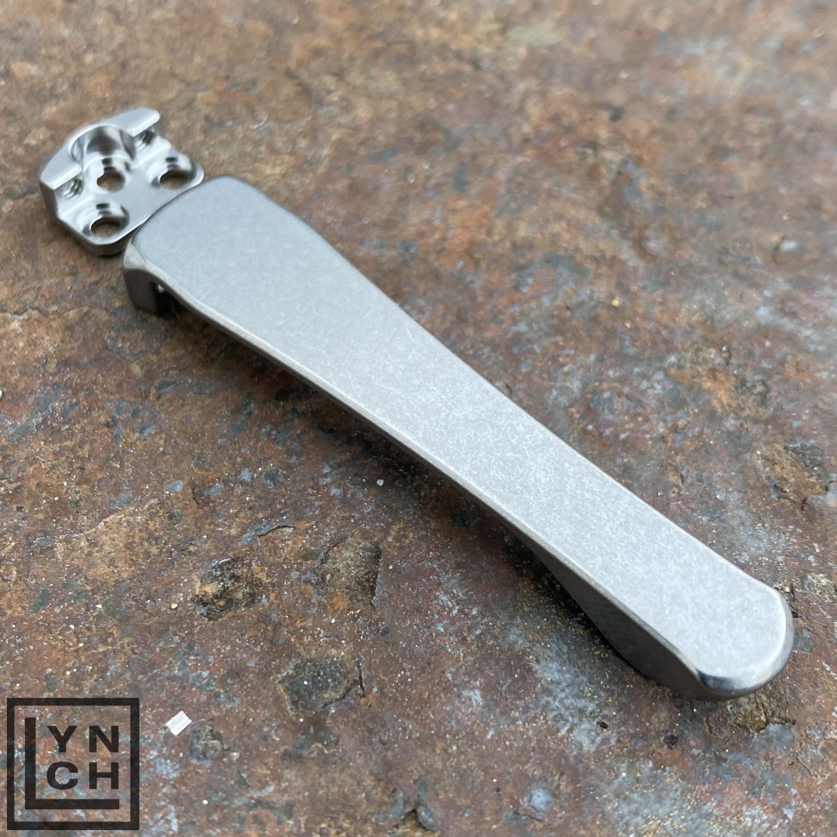Spyderco Standard Modular V3 Flat Top Machined Titanium Deep Carry