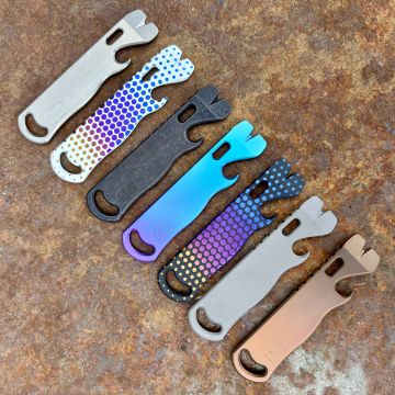 All Access Pass v1b Plain "Lil' Chonk" Keychain Prybar