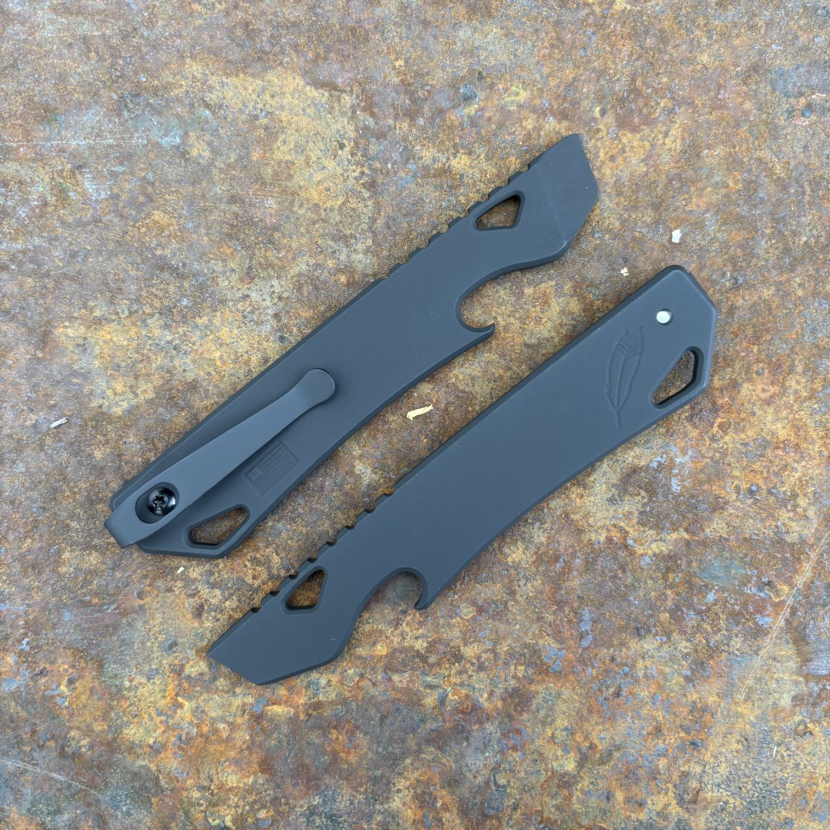 Open Door Policy v2b Plain Titanium Prybar