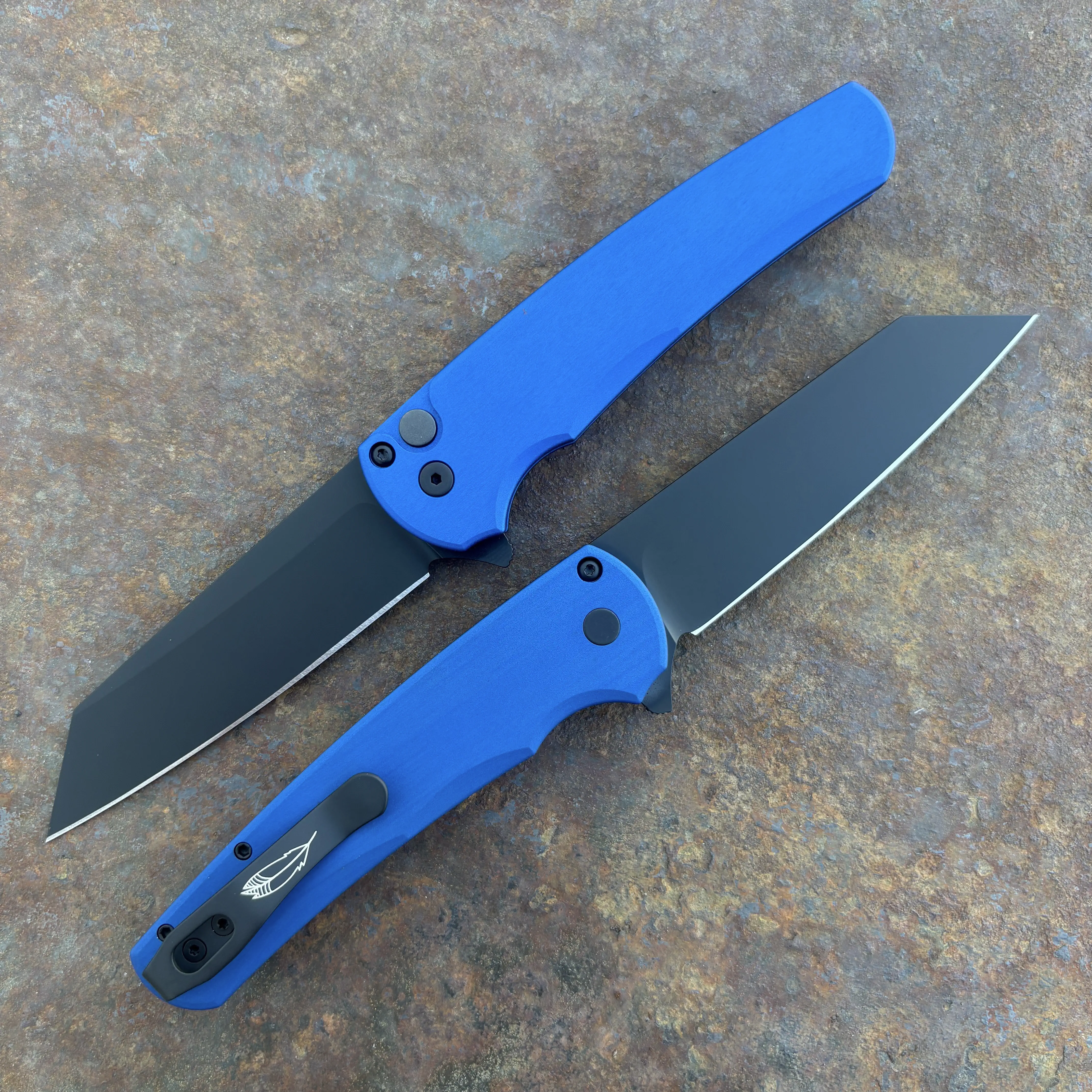 Pro-Tech Malibu Blue Aluminum Reverse Tanto DLC Magnacut Blade